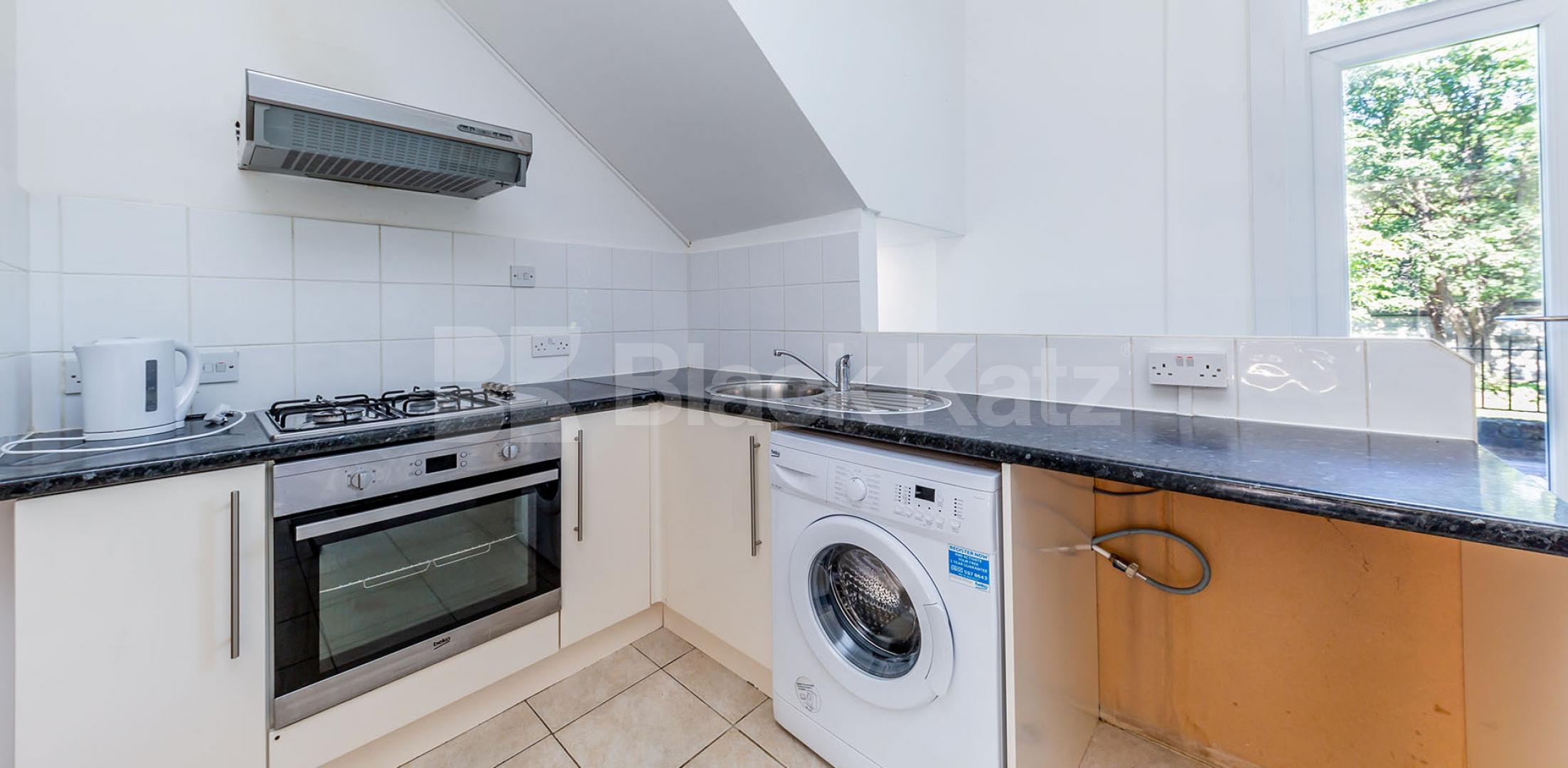 			NEW INSTRUCTION! , 3 Bedroom, 1 bath, 1 reception Flat			 Hungerford Road, CALEDONIAN ROAD 